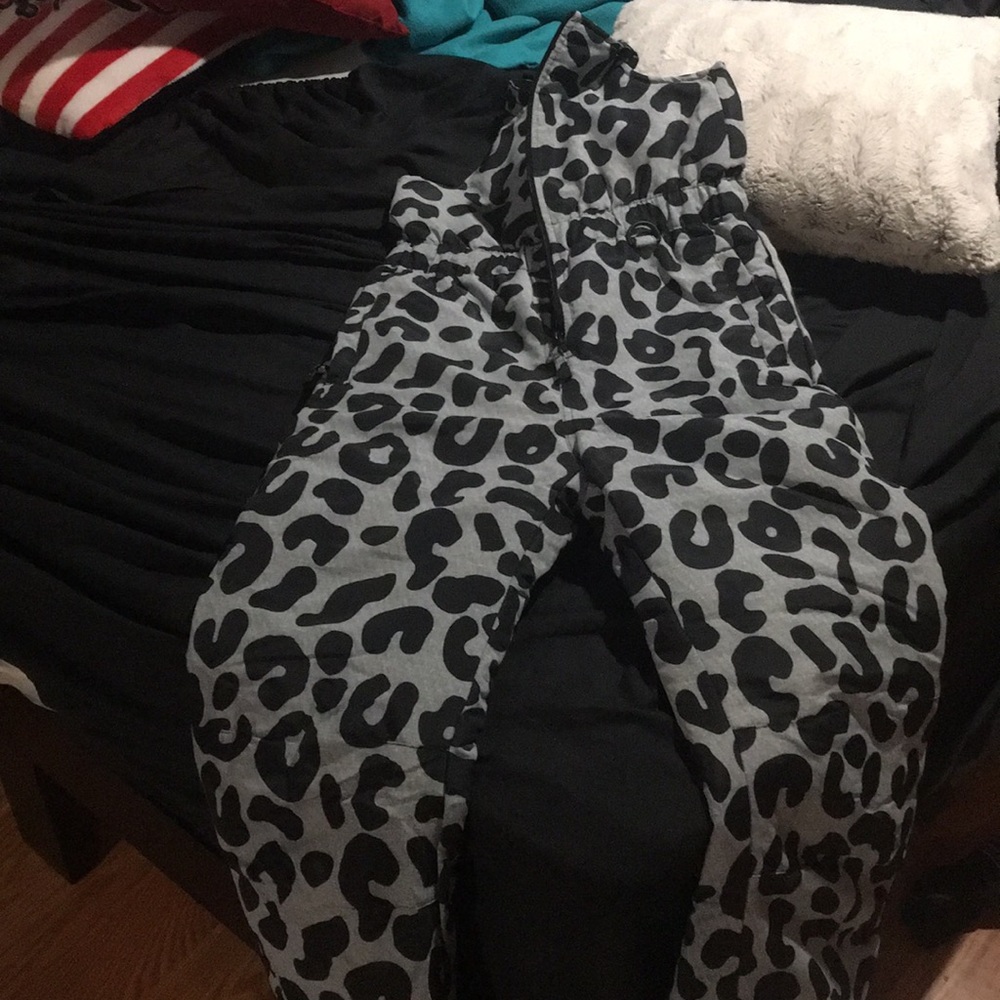 Snow pants